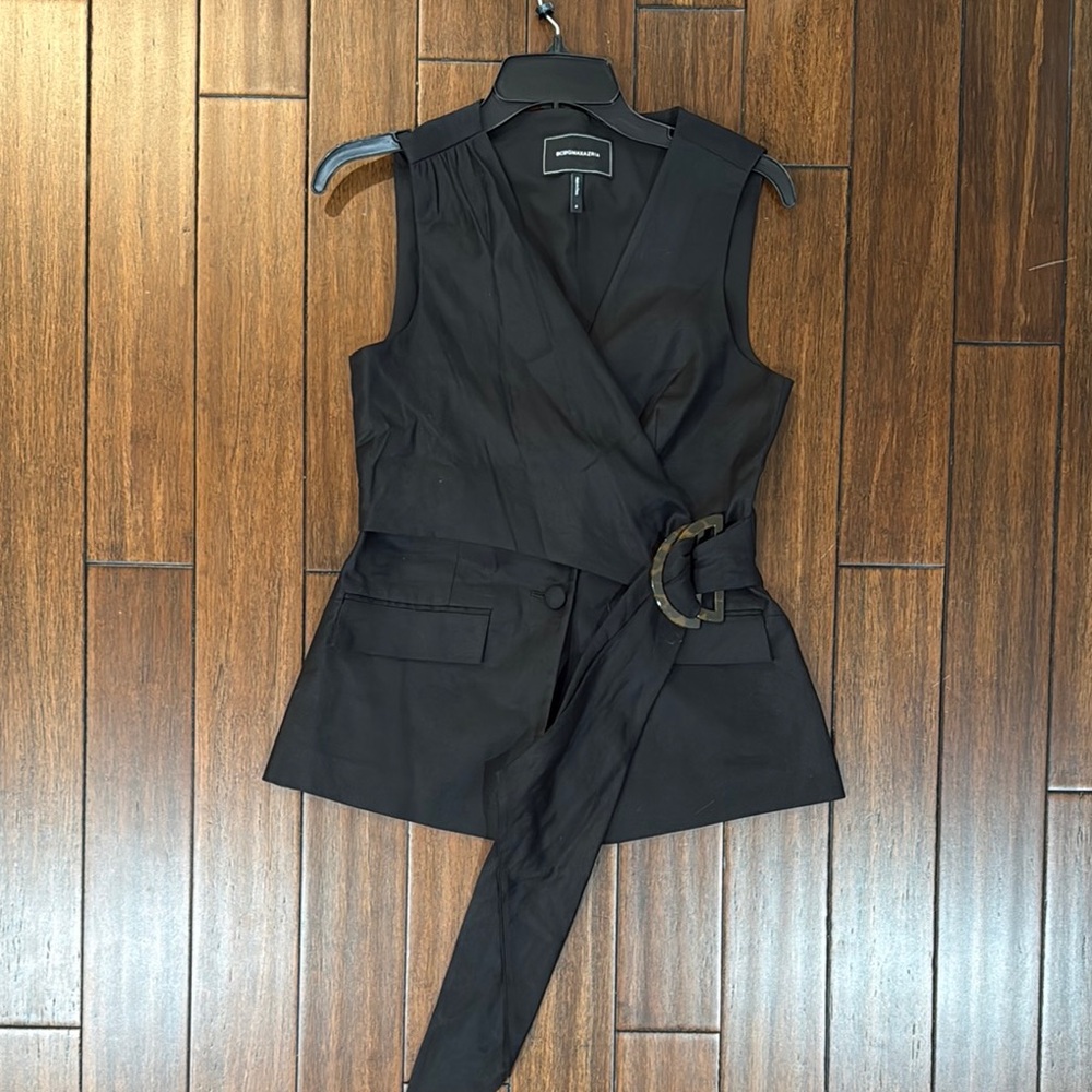 Sleeveless Black Wrap Vest with Buckle Belt - Unknown Brand